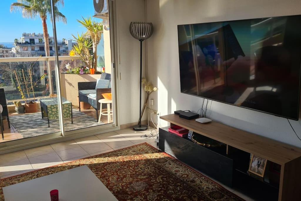 Appartement Vue Mer Sur Les Hauteurs De Niza Exterior foto