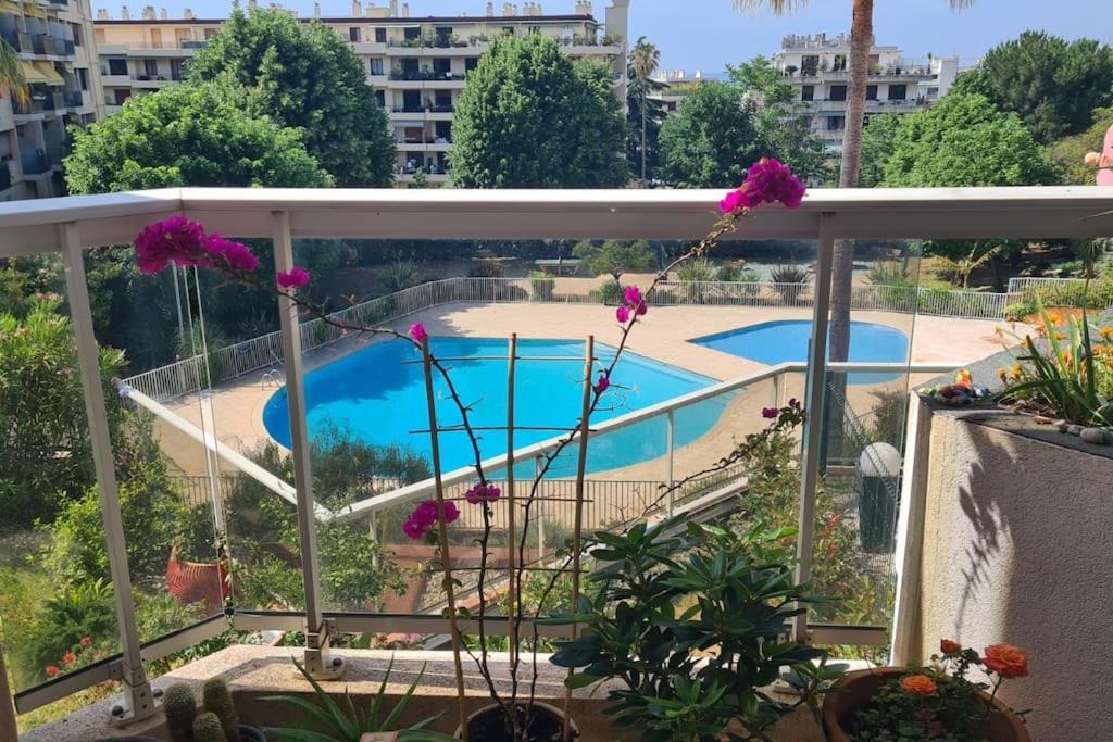 Appartement Vue Mer Sur Les Hauteurs De Niza Exterior foto