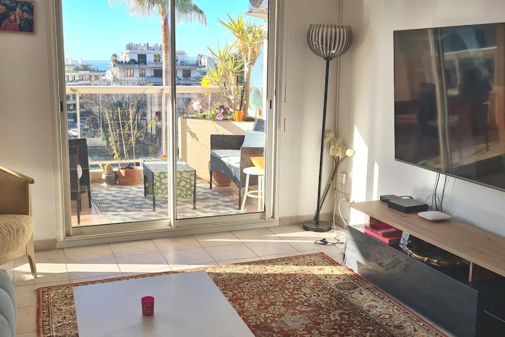 Appartement Vue Mer Sur Les Hauteurs De Niza Exterior foto