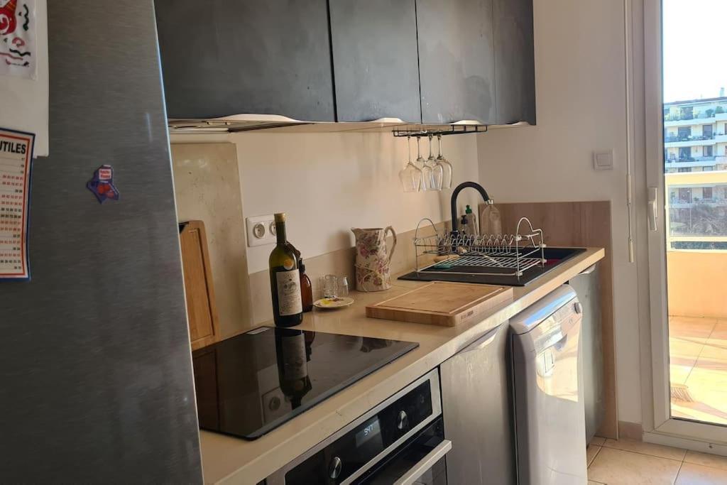 Appartement Vue Mer Sur Les Hauteurs De Niza Exterior foto