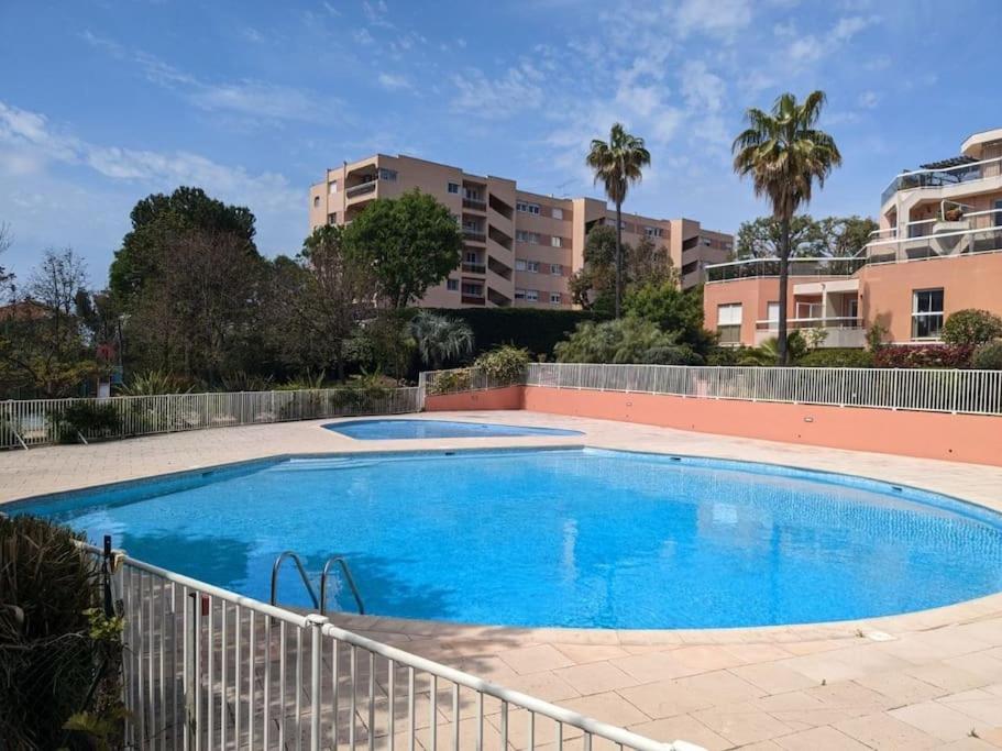 Appartement Vue Mer Sur Les Hauteurs De Niza Exterior foto