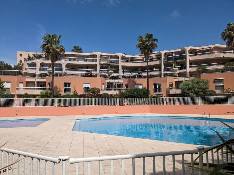 Appartement Vue Mer Sur Les Hauteurs De Niza Exterior foto